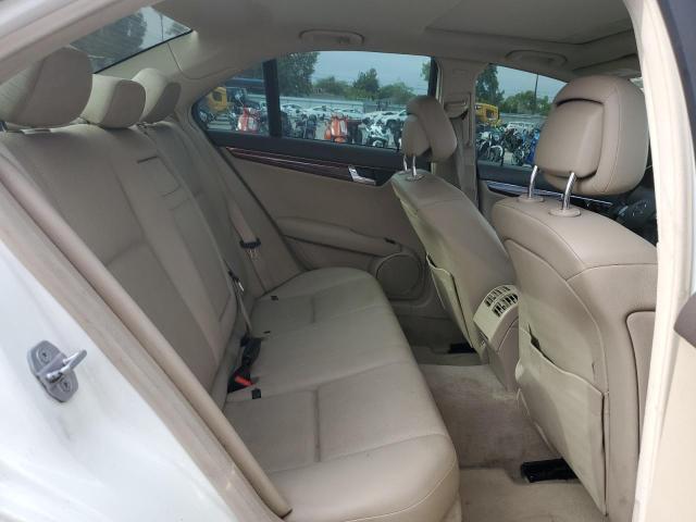 WDDGF8BB4BR159618 - 2011 MERCEDES-BENZ C 300 4MATIC WHITE photo 10