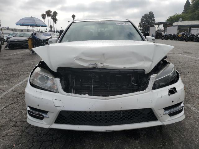 WDDGF8BB4BR159618 - 2011 MERCEDES-BENZ C 300 4MATIC WHITE photo 5