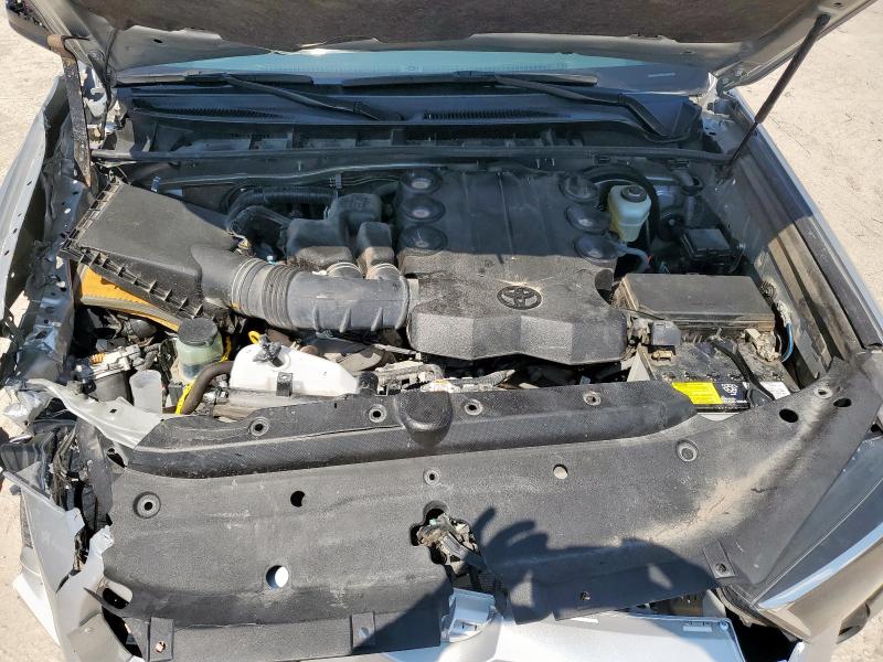 JTEEU5JRXN5261467 - 2022 TOYOTA 4RUNNER SR5 SILVER photo 12