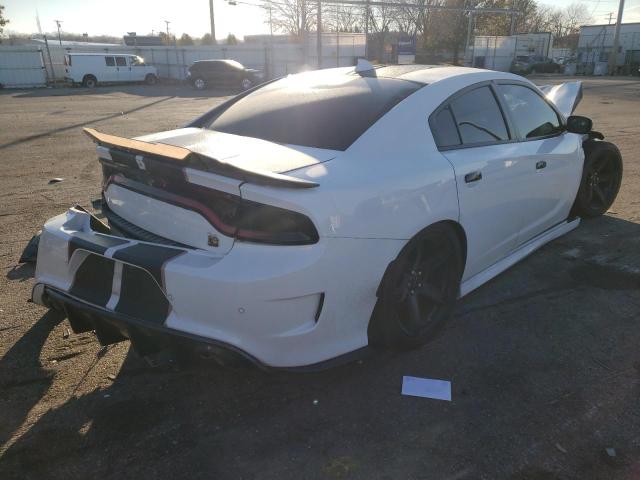 2C3CDXGJ5KH697189 - 2019 DODGE CHARGER SCAT PACK WHITE photo 4