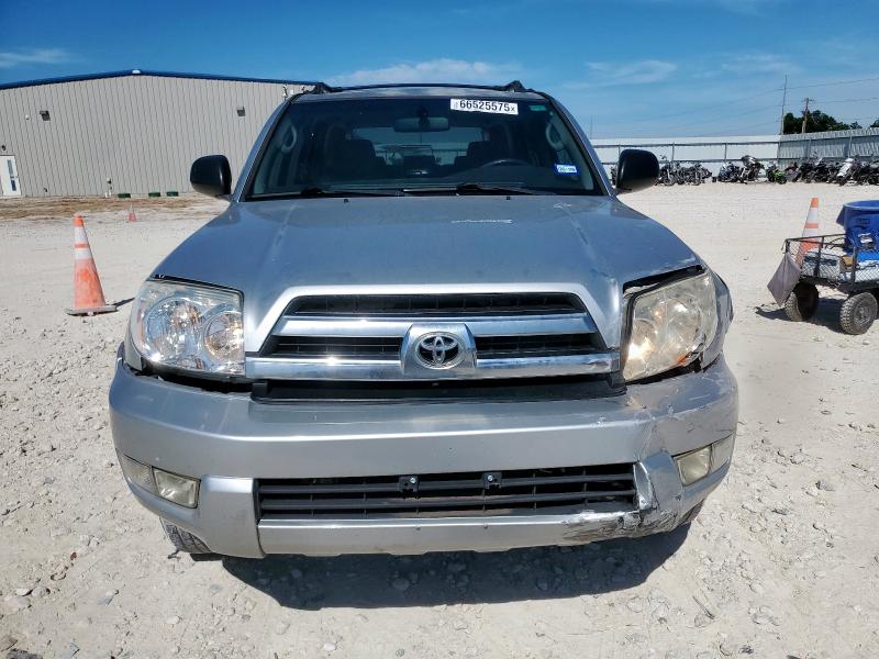 JTEZU14RX58040889 - 2005 TOYOTA 4RUNNER SR5 Gümüş fotoğraf 5