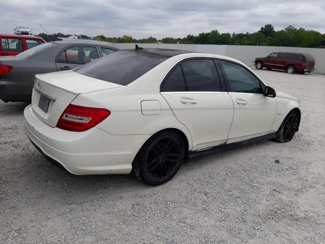 WDDGF4HB5CA634810 - 2012 MERCEDES-BENZ C 250 WHITE photo 3