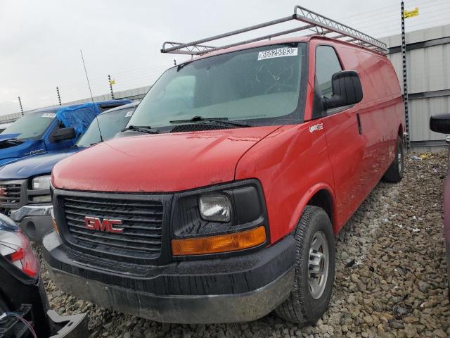 1GTZ7UBGXB1179133 - 2011 GMC SAVANA G3500 RED photo 1