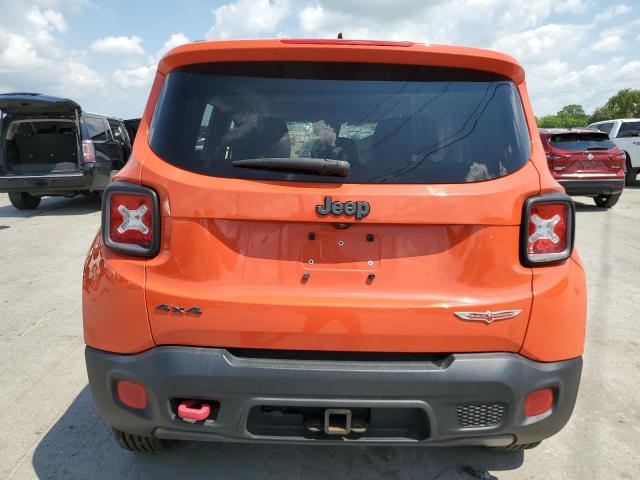 ZACCJBCT2GPC81752 - 2016 JEEP RENEGADE TRAILHAWK ORANGE photo 6