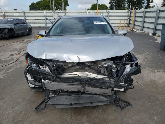 4T1G11AK0PU161898 - 2023 TOYOTA CAMRY SE NIGHT SHADE SILVER photo 5