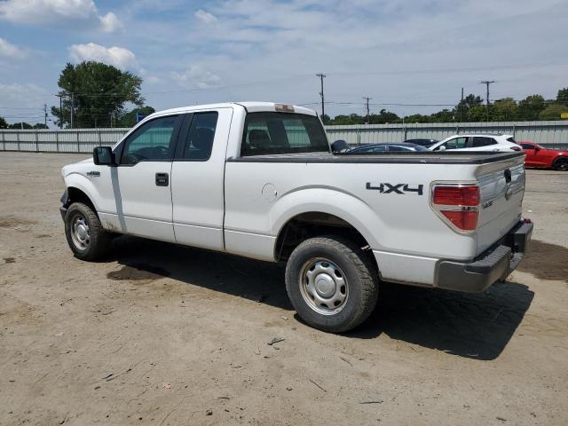 1FTEX1EM2BFC96111 - 2011 FORD F150 SUPER CAB WHITE photo 2