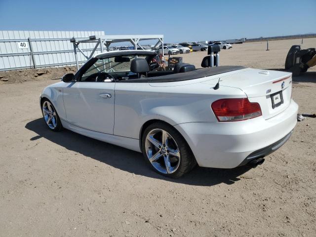 WBAUN93518VK39700 - 2008 BMW 1 SERIES I თეთრი ფოტო 2