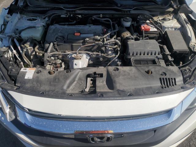 2HGFC2F87JH576418 - 2018 HONDA CIVIC EX WHITE photo 11