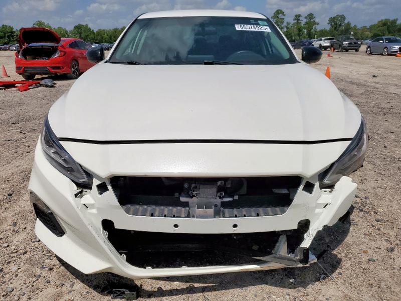 1N4BL4CV0KC219465 - 2019 NISSAN ALTIMA SR WHITE photo 5