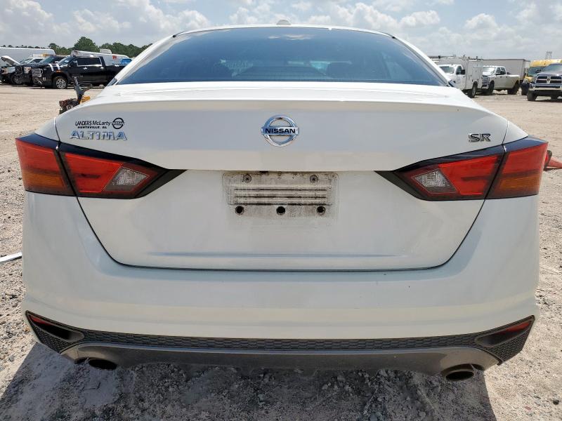 1N4BL4CV0KC219465 - 2019 NISSAN ALTIMA SR WHITE photo 6