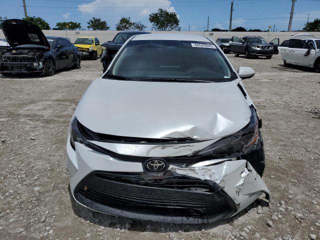 5YFB4MDE5SP272319 - 2025 TOYOTA COROLLA LE 白色 照片 5