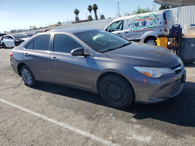 4T1BF1FKXHU712893 - 2017 TOYOTA CAMRY LE GRAY photo 4
