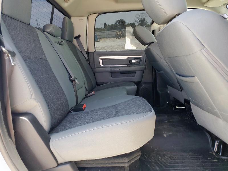 1C6RR7TT3KS637281 - 2019 RAM 1500 CLASS SLT თეთრი ფოტო 10