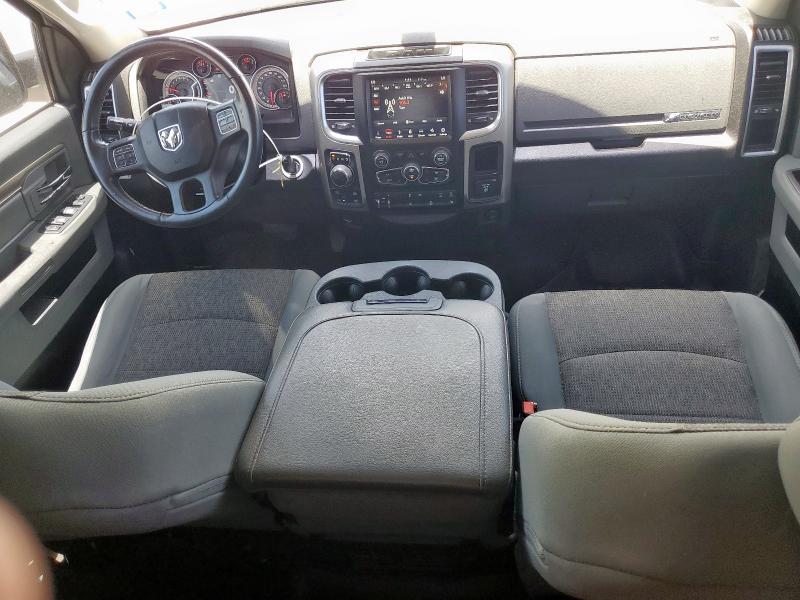 1C6RR7TT3KS637281 - 2019 RAM 1500 CLASS SLT თეთრი ფოტო 8