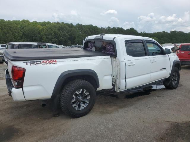 5TFDZ5BN4JX030611 - 2018 TOYOTA TACOMA DOUBLE CAB WHITE photo 3