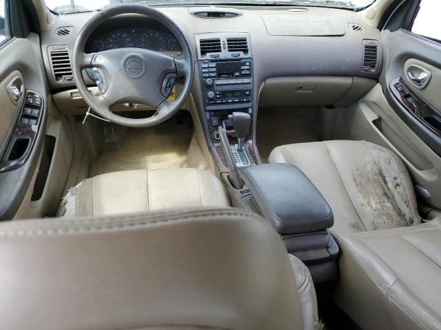 JN1CA31A51T310134 - 2001 NISSAN MAXIMA GXE WHITE photo 8