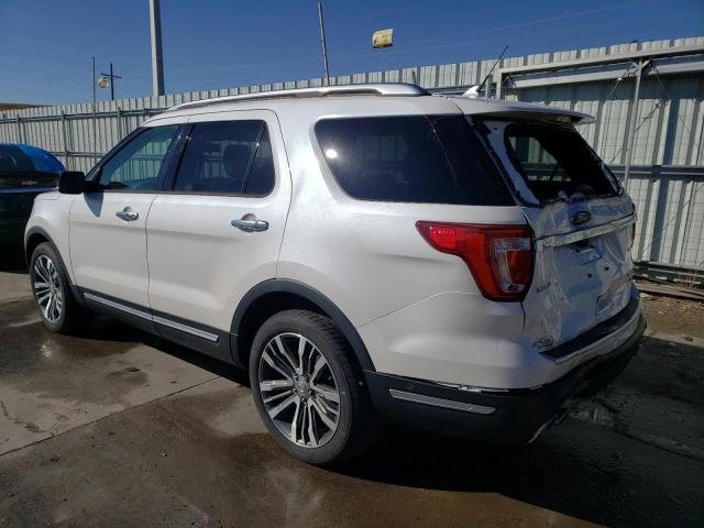 1FM5K8HT9JGB17786 - 2018 FORD EXPLORER PLATINUM WHITE photo 2