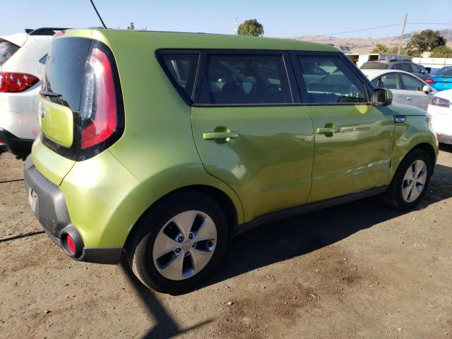 KNDJN2A25F7791238 - 2015 KIA SOUL GREEN photo 3