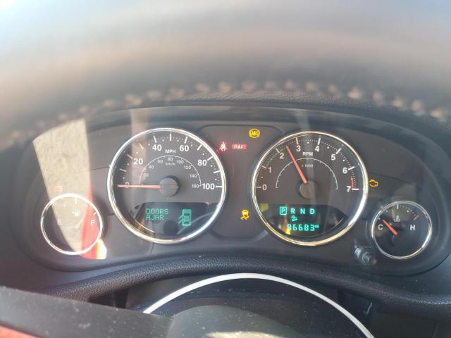 1C4BJWEG2FL511991 - 2015 JEEP WRANGLER U SAHARA RED photo 9