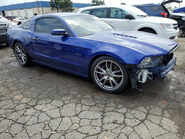 1ZVBP8CF8D5243175 - 2013 FORD MUSTANG GT BLUE photo 4