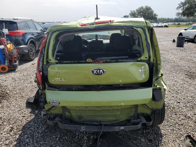 KNDJP3A50H7876825 - 2017 KIA SOUL + GREEN photo 6