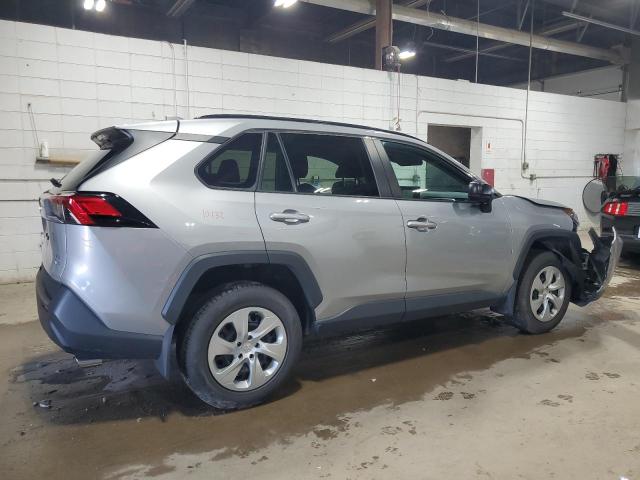 2T3F1RFV3KW048220 - 2019 TOYOTA RAV4 LE Күміс фото 3