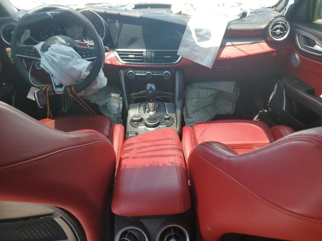 ZARFAECN3J7599728 - 2018 ALFA ROMEO GIULIA TI Білий фото 8