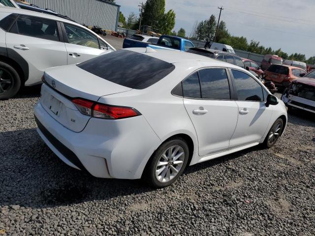 5YFHPRAE6LP047671 - 2020 TOYOTA COROLLA LE თეთრი ფოტო 3