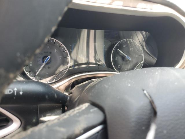 2C4RC1CG4NR211597 - 2022 CHRYSLER VOYAGER LX 白色 照片 9