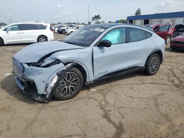 2024 FORD MUSTANG MA PREMIUM, null