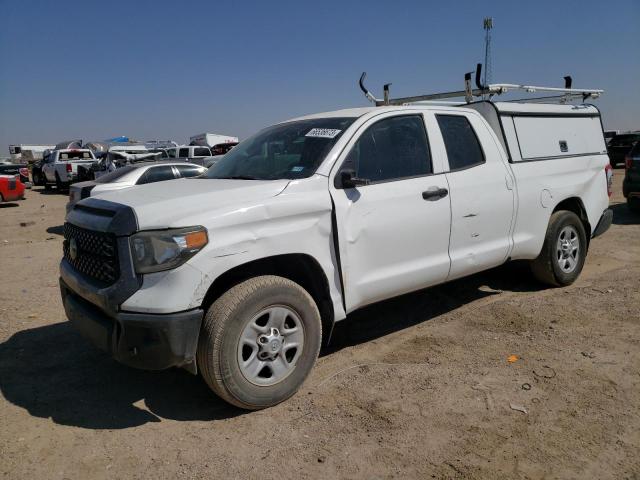 5TFRM5F10JX132869 - 2018 TOYOTA TUNDRA DOUBLE CAB SR/SR5 WHITE photo 1