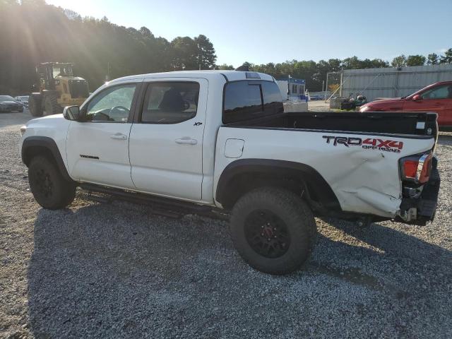 3TMCZ5AN1MM449149 - 2021 TOYOTA TACOMA DOUBLE CAB WHITE photo 2