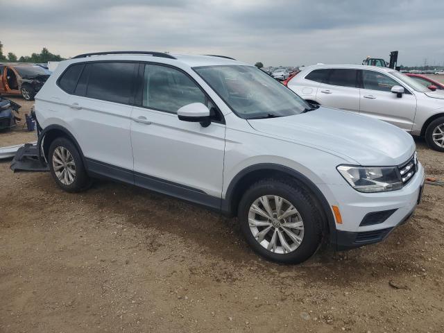 3VV1B7AX0JM069306 - 2018 VOLKSWAGEN TIGUAN S Gris foto 4