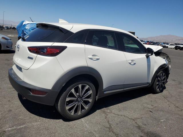 JM1DKDD70K1452912 - 2019 MAZDA CX-3 GRAND TOURING WHITE photo 3