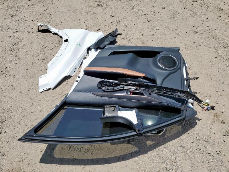 JTJYARBZ1K2136691 - 2019 LEXUS NX 300 BASE Білий фото 12