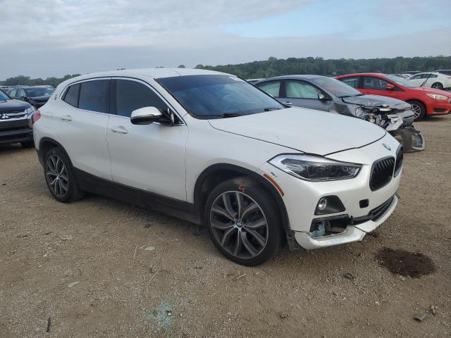 WBXYJ5C38JEF74486 - 2018 BMW X2 XDRIVE28I WHITE photo 4