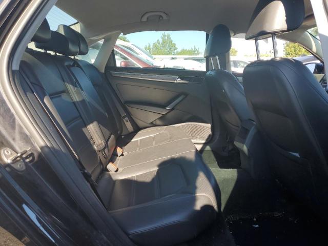 1VWDT7A31HC074576 - 2017 VOLKSWAGEN PASSAT R-LINE Schwarz Foto 10