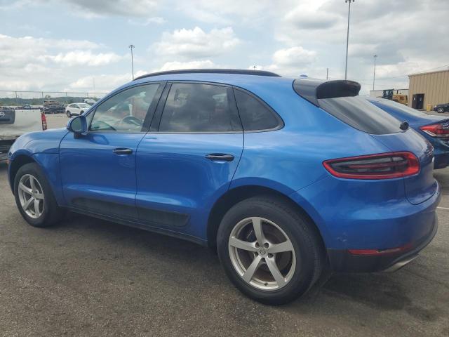 WP1AA2A59HLB05751 - 2017 PORSCHE MACAN BLUE photo 2