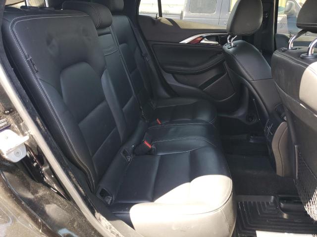 SJKCH5CP9HA025414 - 2017 INFINITI QX30 BASE 黑色 照片 11