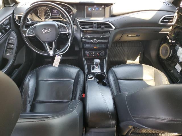 SJKCH5CP9HA025414 - 2017 INFINITI QX30 BASE 黑色 照片 8