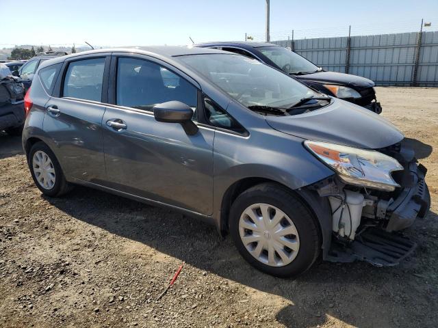 3N1CE2CP5GL372579 - 2016 NISSAN VERSA NOTE S CHARCOAL photo 4