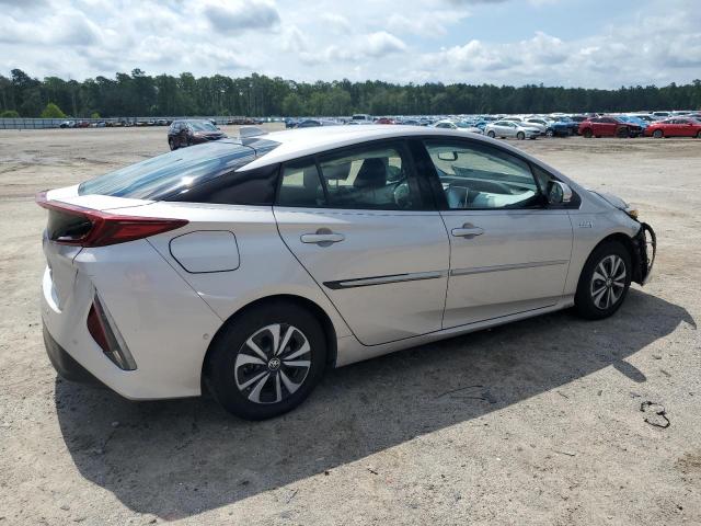 JTDKARFPXJ3079613 - 2018 TOYOTA PRIUS PRIM Gümüş fotoğraf 3