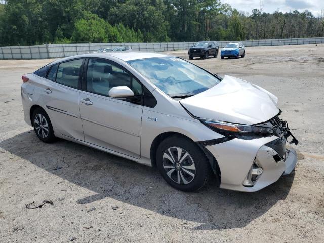 JTDKARFPXJ3079613 - 2018 TOYOTA PRIUS PRIM Gümüş fotoğraf 4