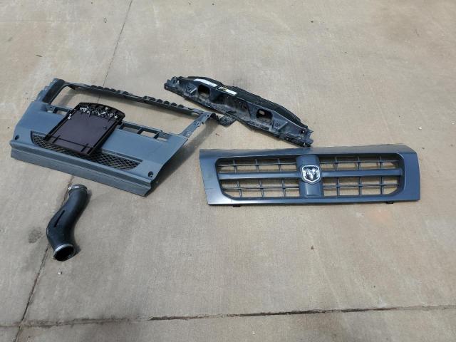 3C6TRVNG6HE512328 - 2017 RAM PROMASTER 1500 STANDARD WHITE photo 13