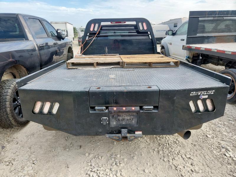 1GCJK33618F167881 - 2008 CHEVROLET SILVERADO K3500 თეთრი ფოტო 6