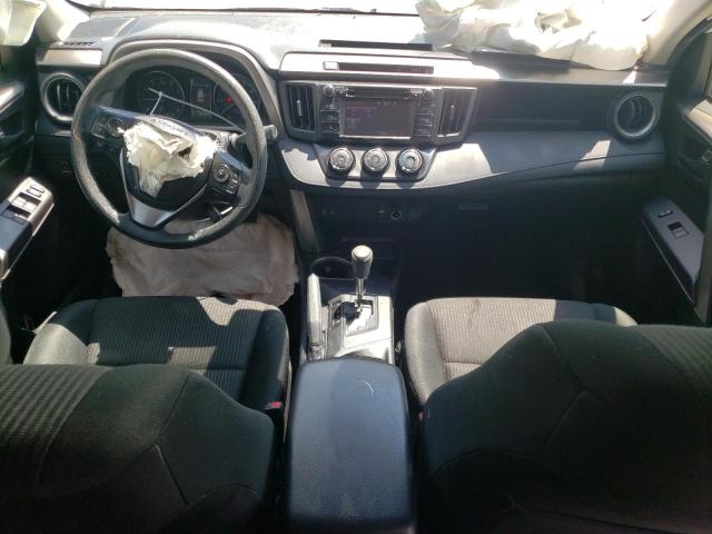 JTMZFREV8JD130150 - 2018 TOYOTA RAV4 LE Ақ фото 8