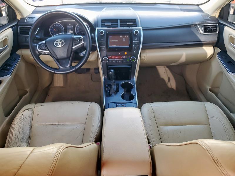 4T4BF1FK0FR458310 - 2015 TOYOTA CAMRY LE თეთრი ფოტო 8