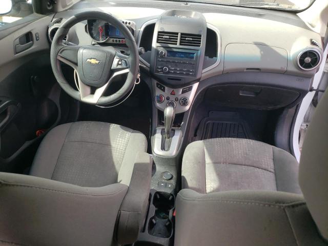 1G1JA5SH8F4142639 - 2015 CHEVROLET SONIC LS 白色 照片 8