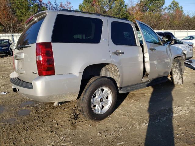 1GNFC13009R126247 - 2009 CHEVROLET TAHOE C1500  LS SILVER photo 3