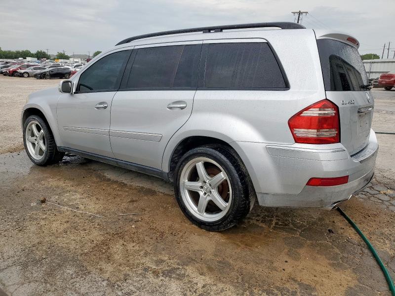 4JGBF71E37A115122 - 2007 MERCEDES-BENZ GL 450 4MATIC SILVER photo 2